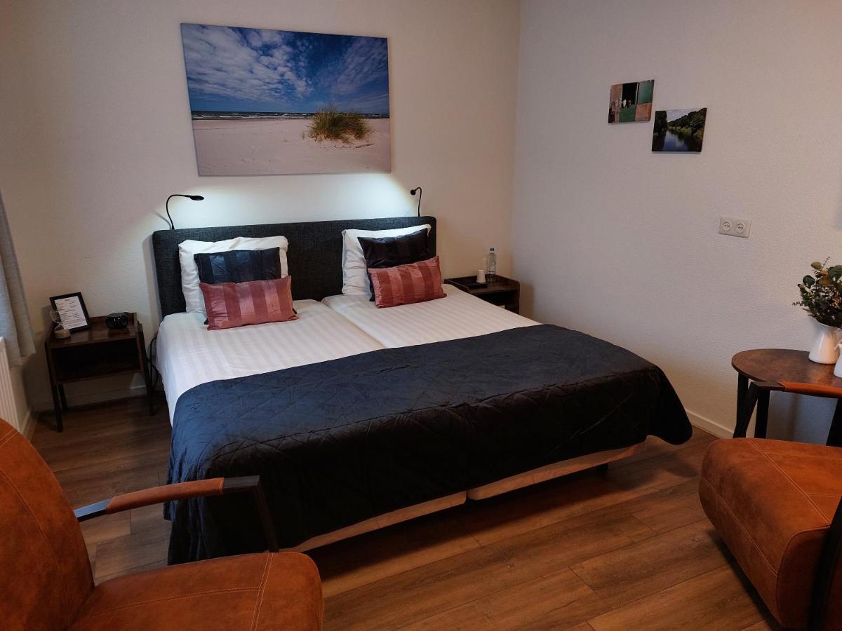 Hotel De Zwaan Schoondijke Εξωτερικό φωτογραφία
